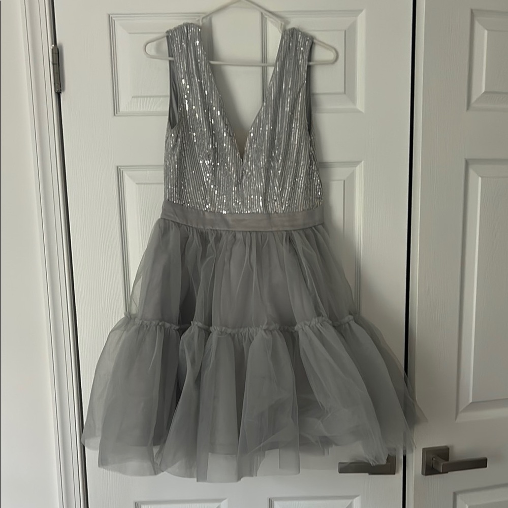 SHEIN Silver Sequin Tulle V‑Neck Mini Dress